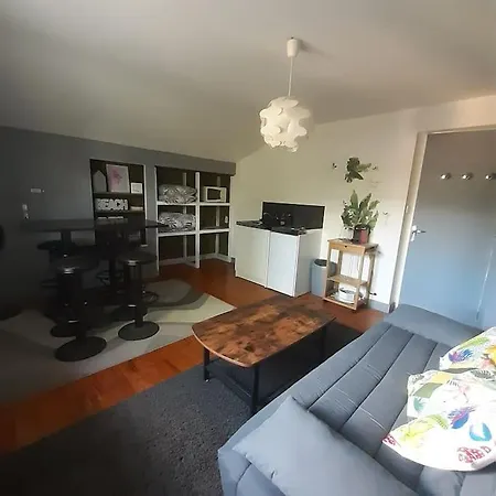 Apartment Dans Maison *