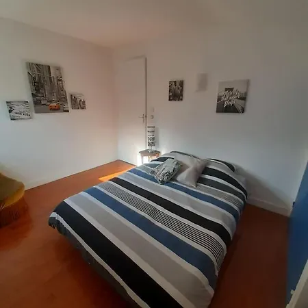 Apartment Dans Maison